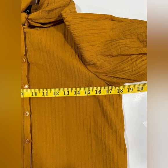 Zara Mustard Shirt With Bow Detail Short Sleeve Button front  Sz Medium - Picture 6 of 14